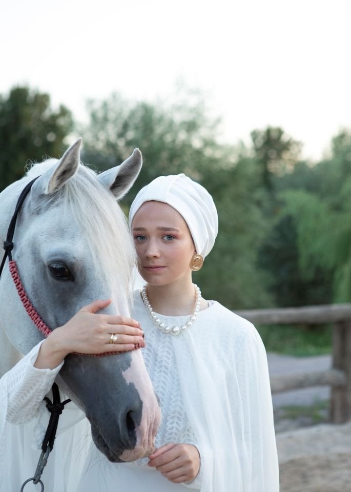 Pearly Beyaz: Ozel Tasarım Bone