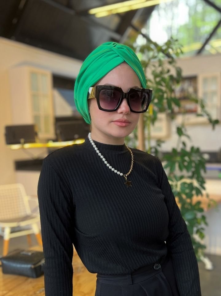Negro Yeşil Bone