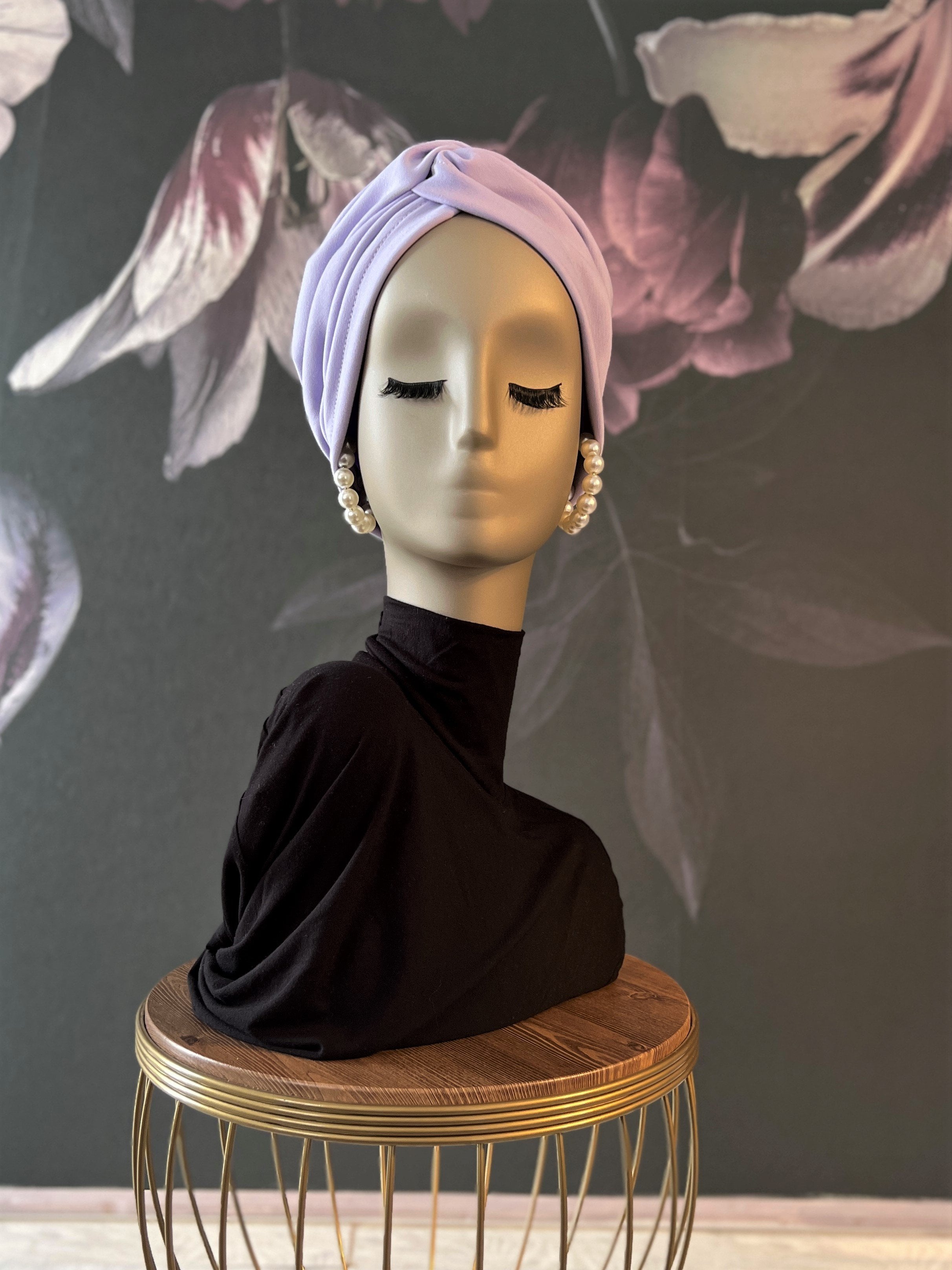 Lila Negro Bone