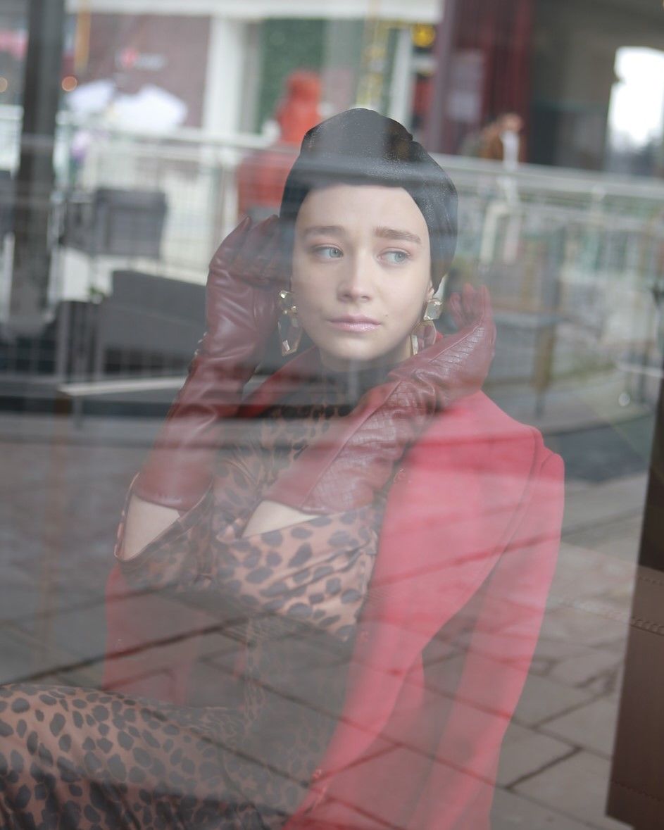 Işıltılı Siyah Bone