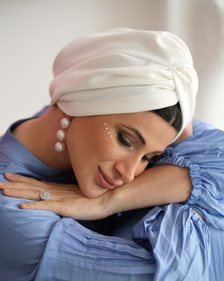 Negro Kırık Beyaz Bone