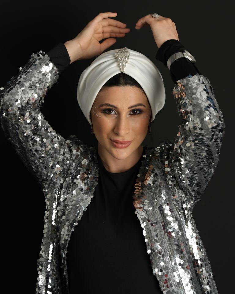 Taşlı Bone Rosa Beyaz