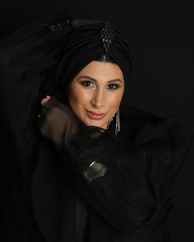 Taşlı Bone Rosa Siyah