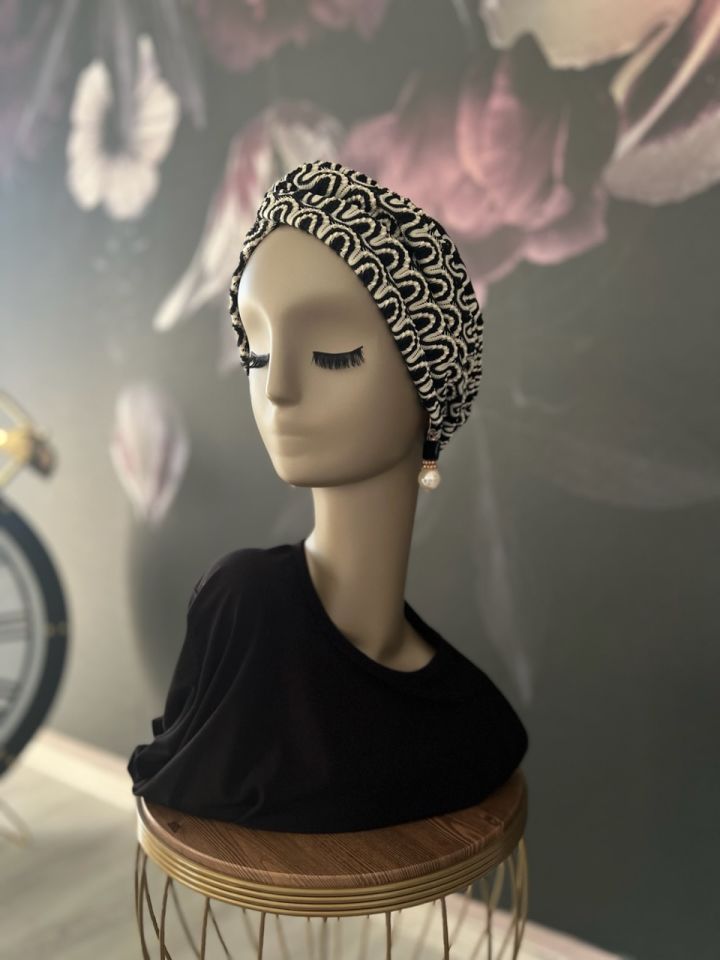 Aria Bone Siyah Beyaz Bone