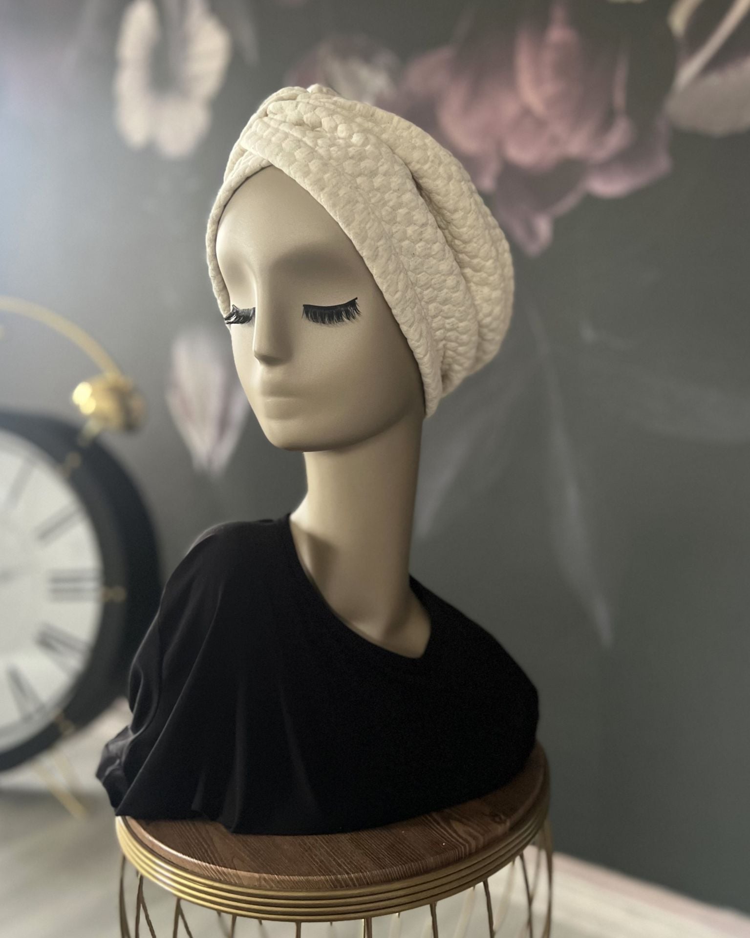 Pufidik Bone Krem Renk