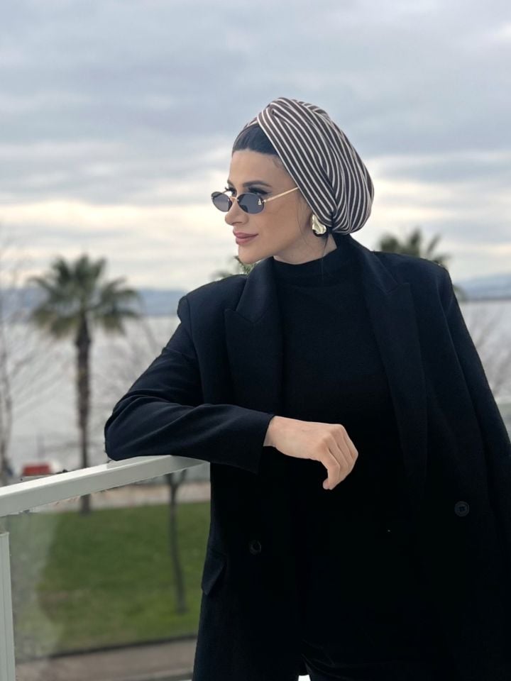 Çizzgi Bone Kahverengi