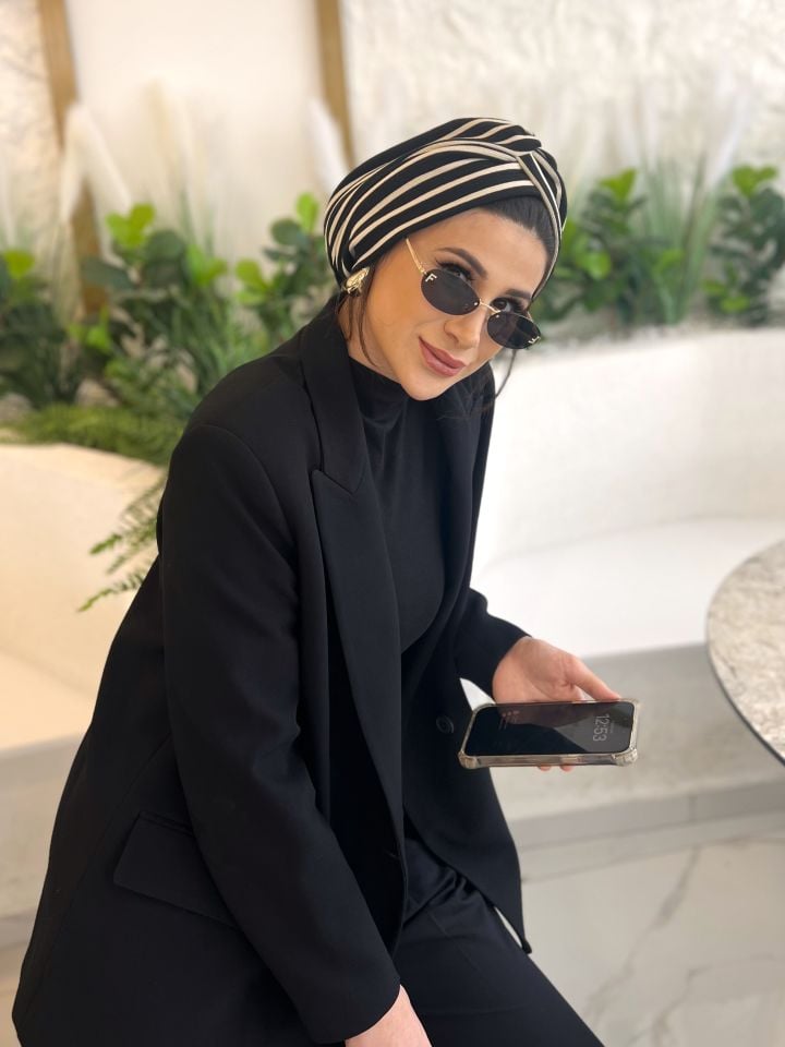 Çizzgi Bone Siyah/Beyaz