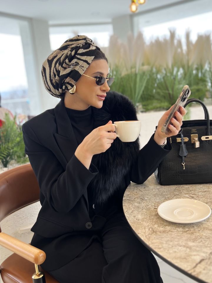 Roaa Bone Triko Dokulu