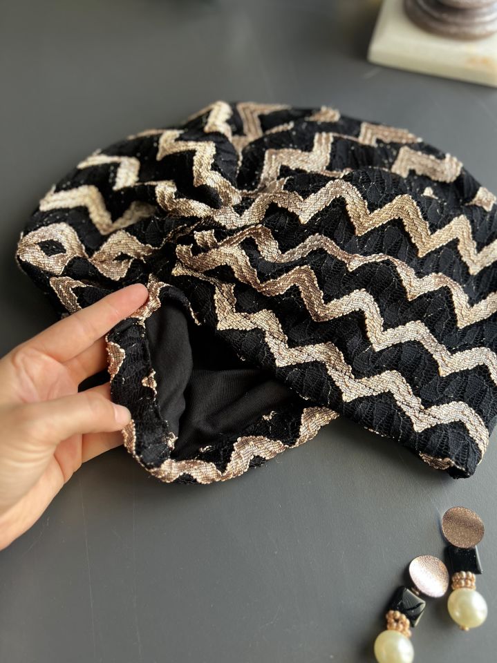 Keops Bone Siyah Gold Desenler