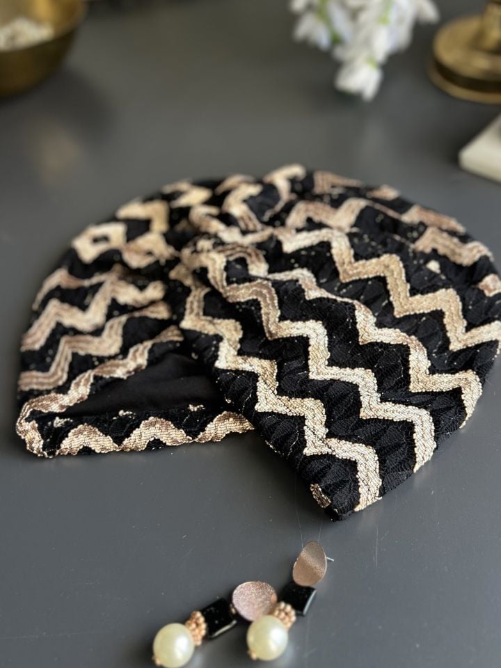 Keops Bone Siyah Gold Desenler