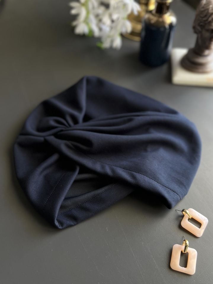 Negro Bone Lacivert Spor Görünüm