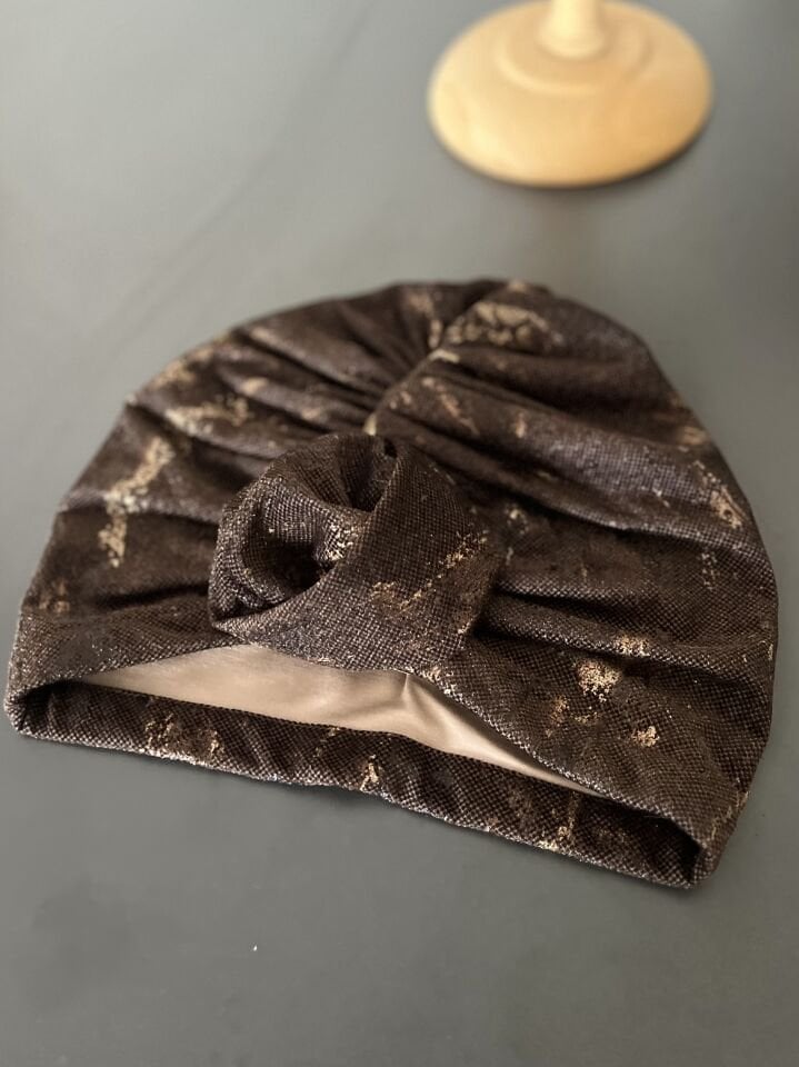 Simya Bone Kahve Üzeri Dora Desenler