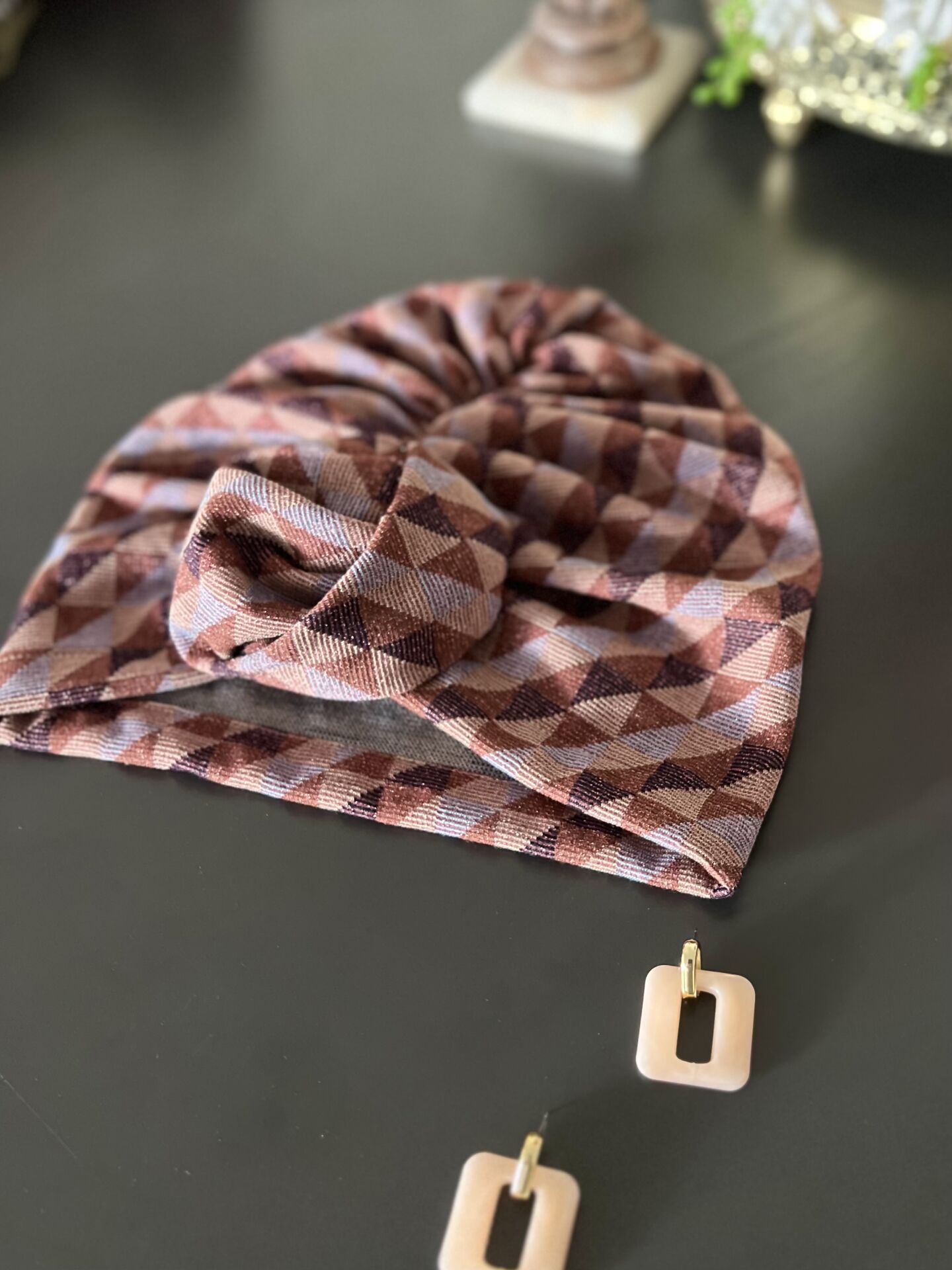 Rachael Bone Elegan Kahve Desenler