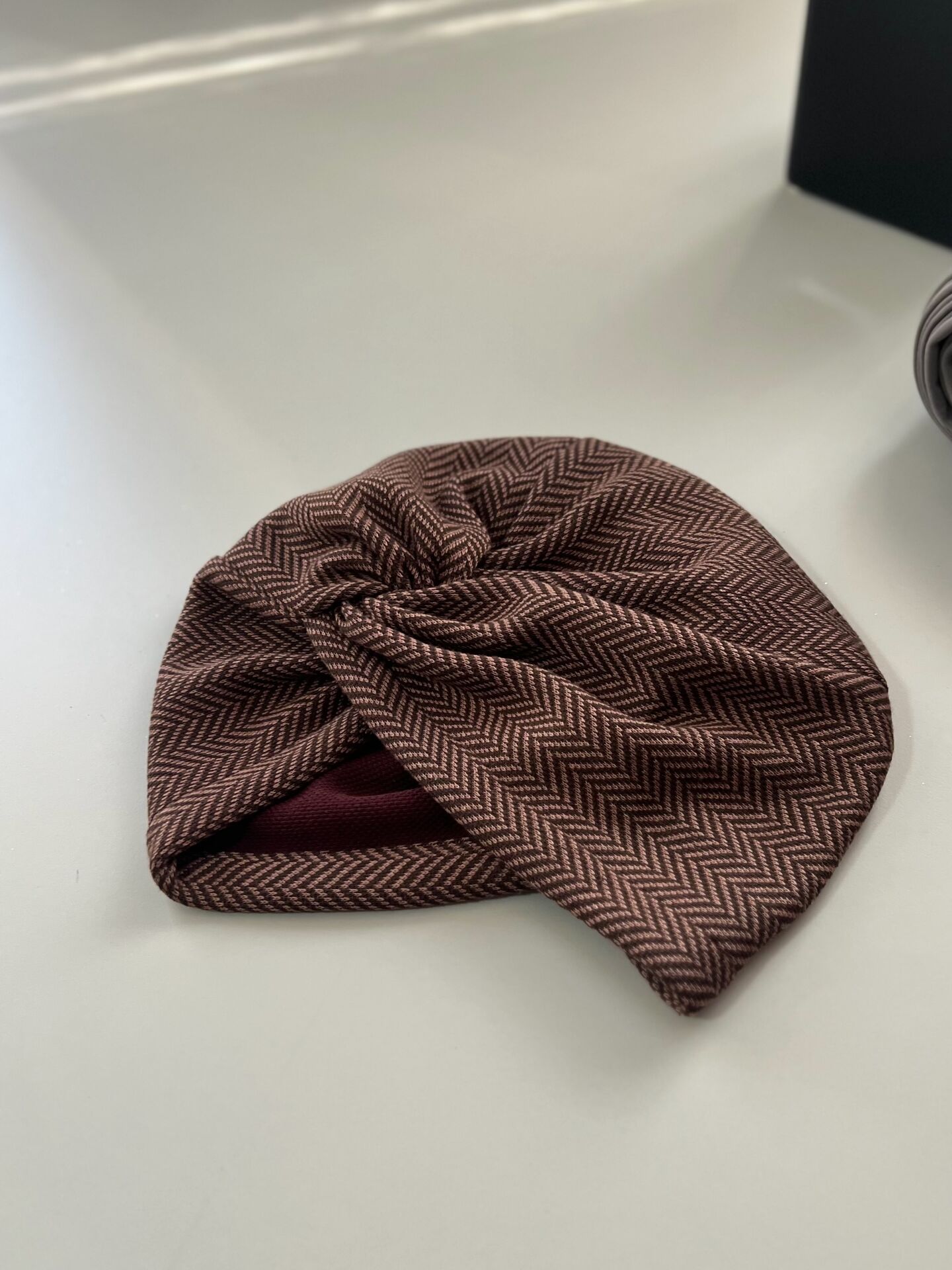 Balık Sırtı Bone Yumuşak Dokulu Kahve Tonlar