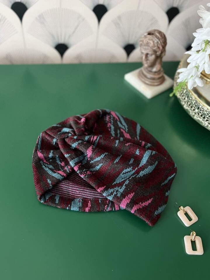 Ruby Bone En İyi Bordo Tonlar