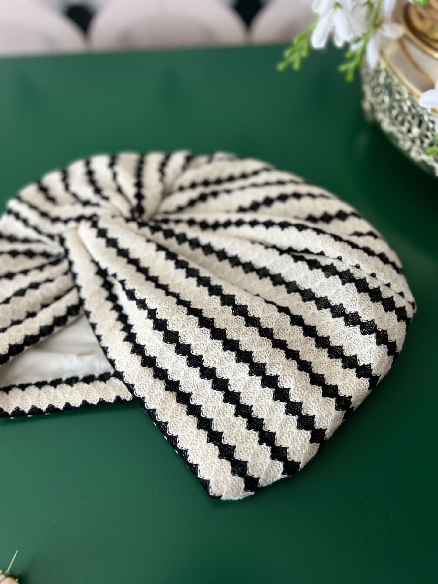 Nova Bone Siyah Beyaz Örgü