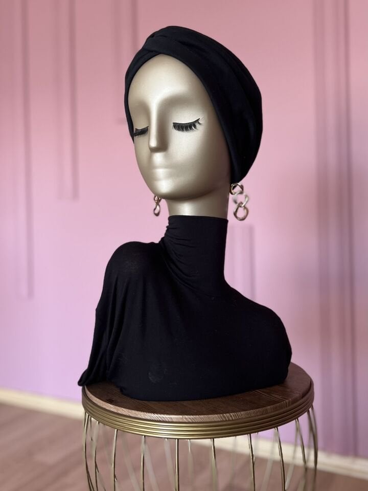 Lacivert Bone Sokak Rahatlığı