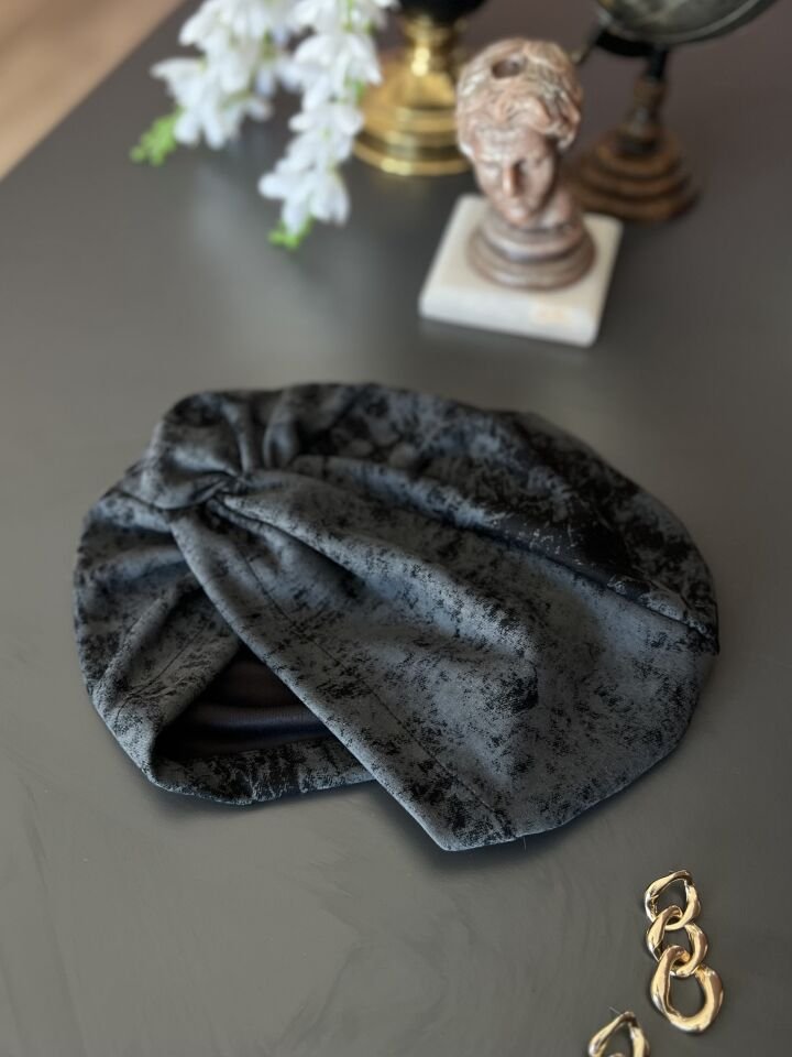 Siyah Antrasit Geçişli Negro Bone