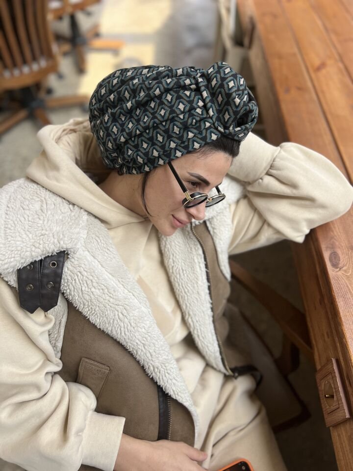 Koyu Desenli Simya Bone