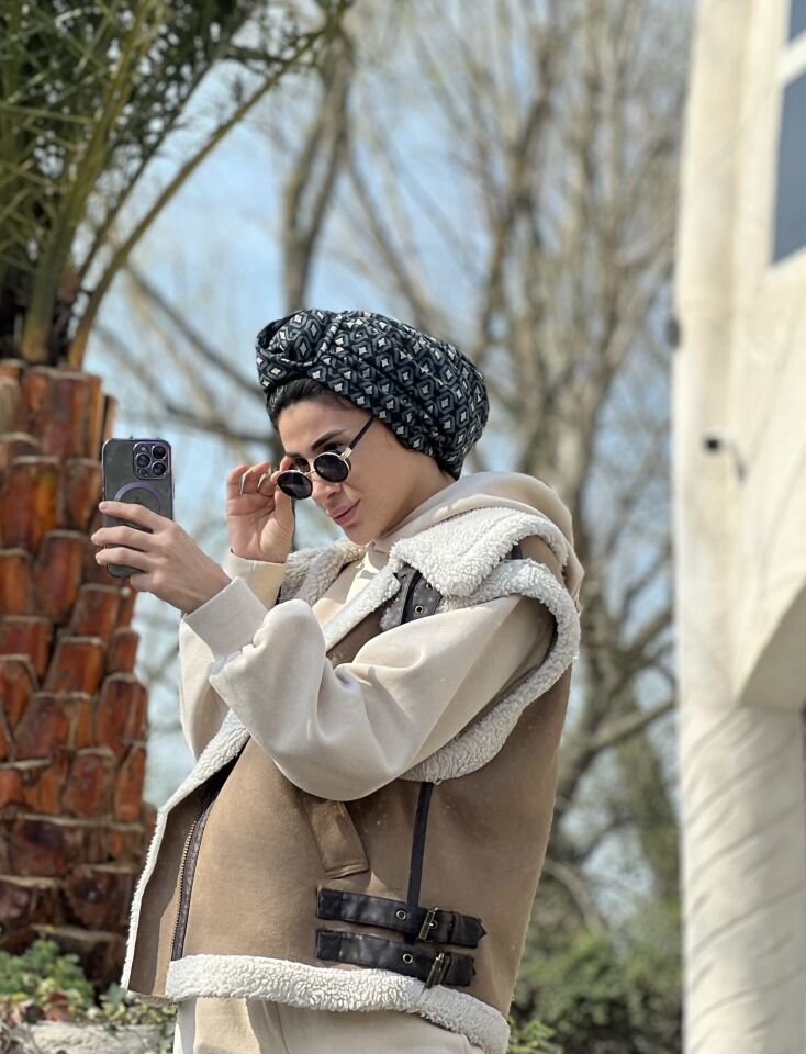 Koyu Desenli Simya Bone